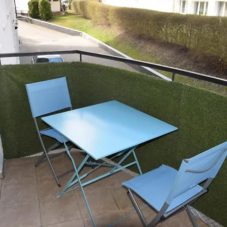 Ponitce Do Weza - アパート *